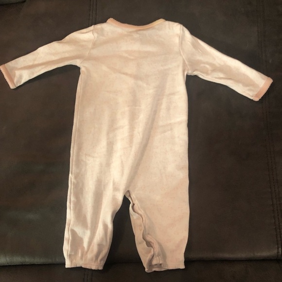 Size 6 Month Convertible Gown to Sleeper & Hat - Picture 4 of 10